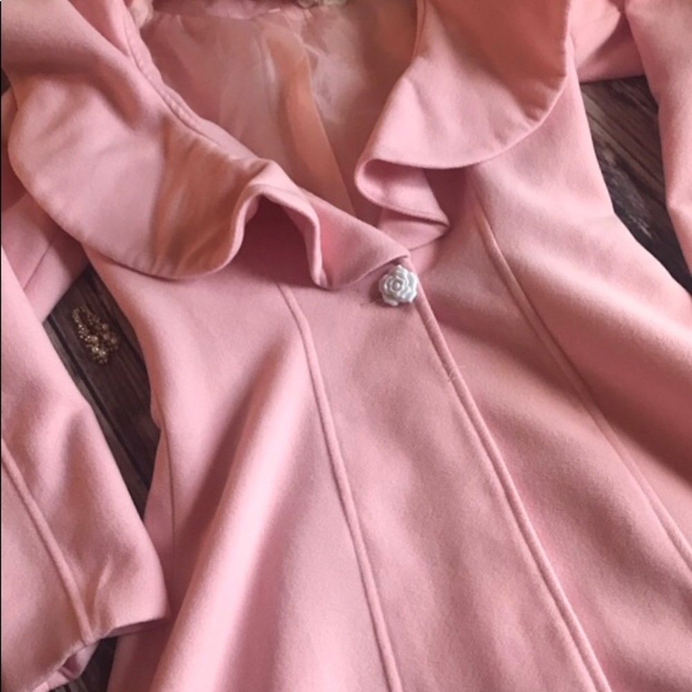 ๐ Pink dressy pea coat size small ๐ - Picture 7 of 7